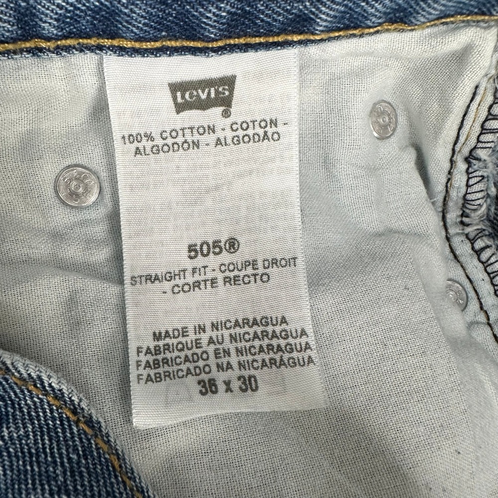 Levi's 505 Jeans Men 36x30 Blue  Straight Fit Medium Wash Denim Pants - Picture 13 of 15